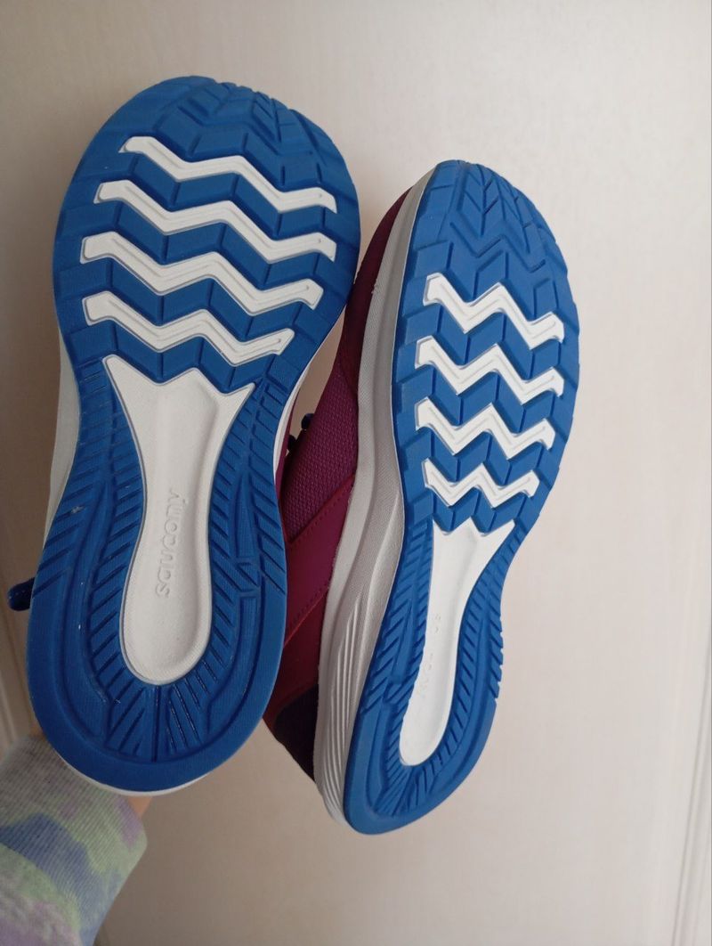 Кроссовки Saucony, размер 38