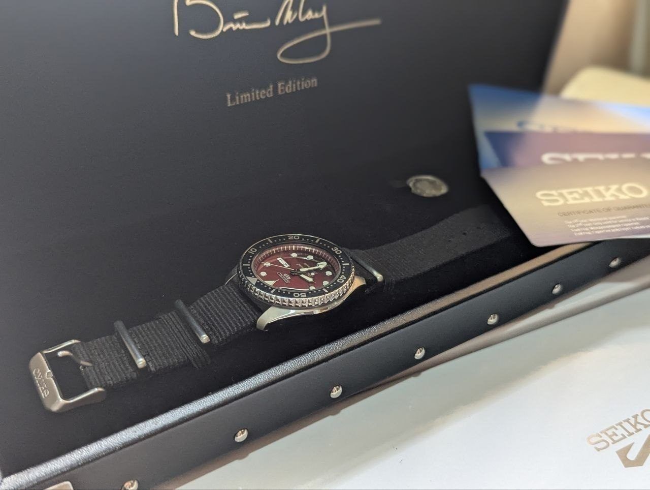 Часы Seiko BRIAN MAY RED SPECIAL Limited Edition