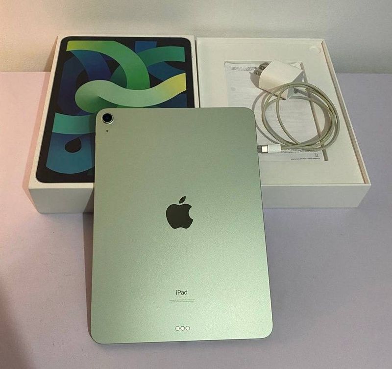 Планшет Apple iPad Air 4-го поколения, 11 дюймов