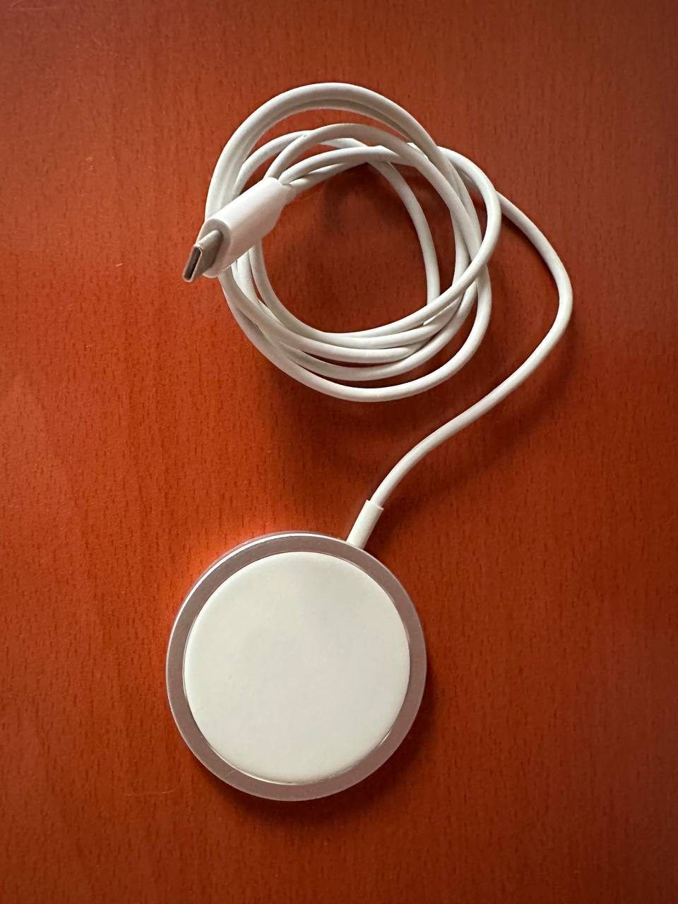 Беспроводная зарядка Apple MagSafe Charger, 1 метр